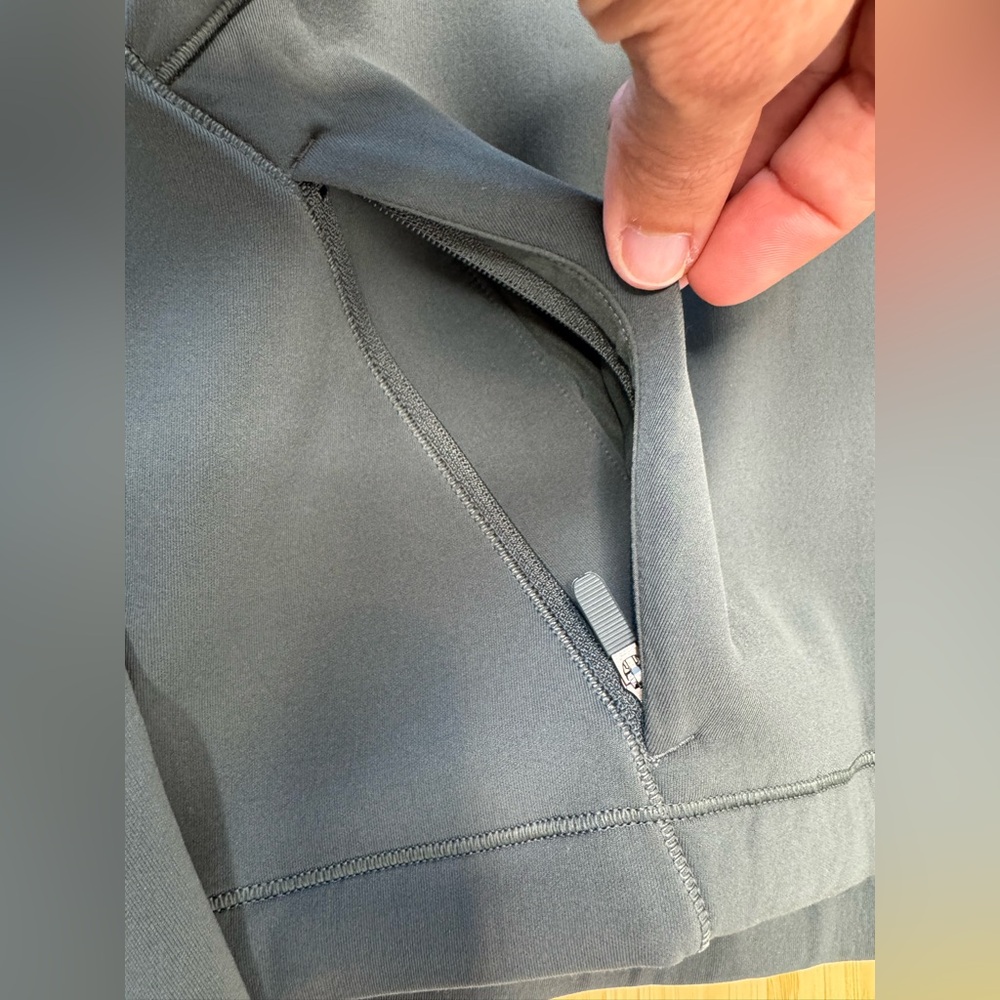 Lululemon AirWrap Pullover Hoodie - Picture 6 of 12